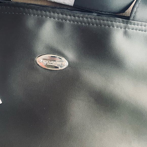Coach Elegant Black 🖤 and Gray🩶 Metallic Tote - Picture 12 of 17